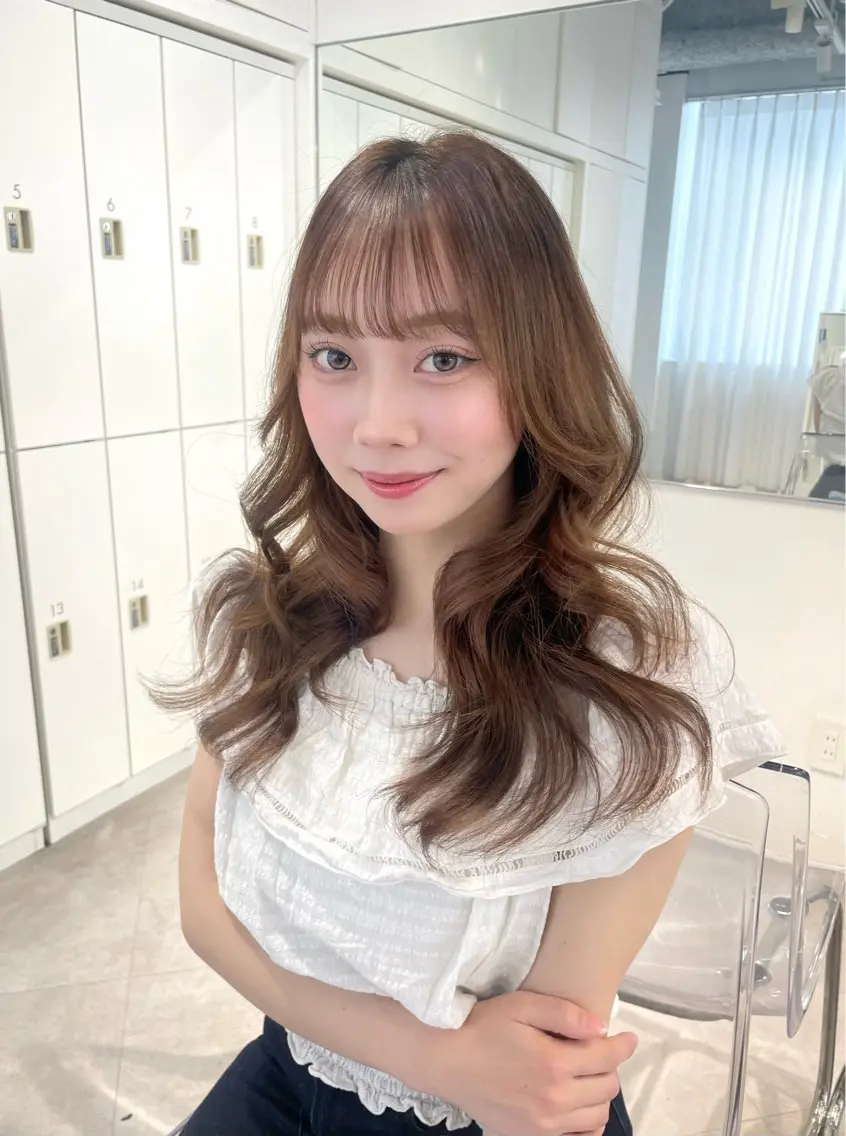 ロング カラー ブラウンカラー ナチュラルブラウン Kana 艶カラー透明感カラーのヘアスタイル