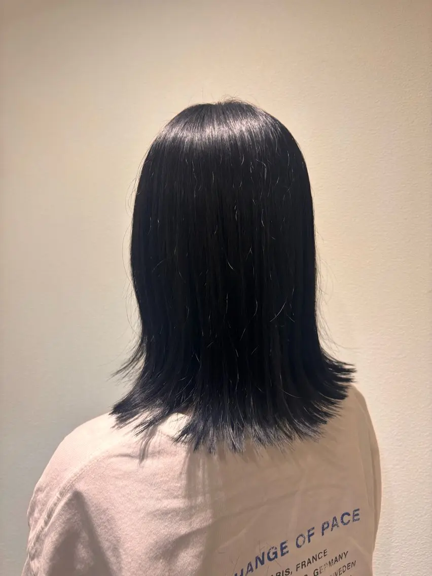 ミディアム 川口 夏歩のヘアスタイル