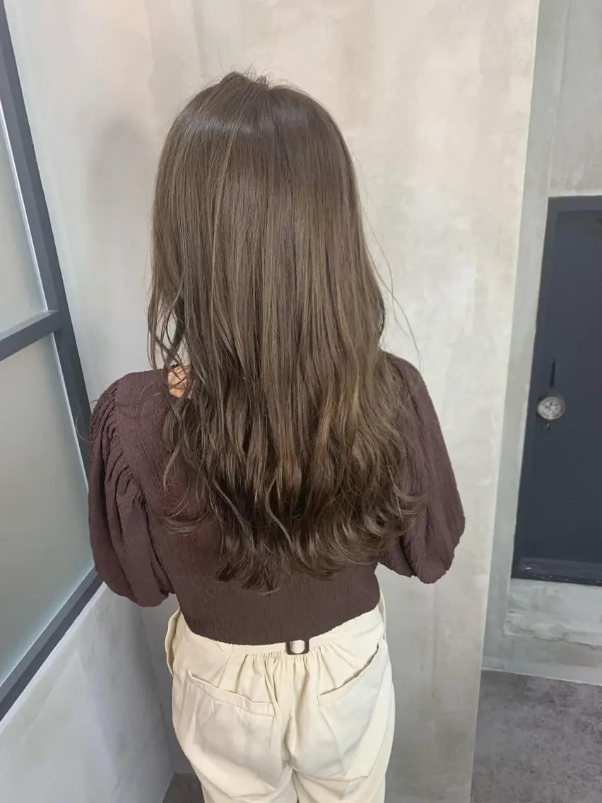 カット➕ブリーチなしダブルカラー➕トリートメント14600〜の写真