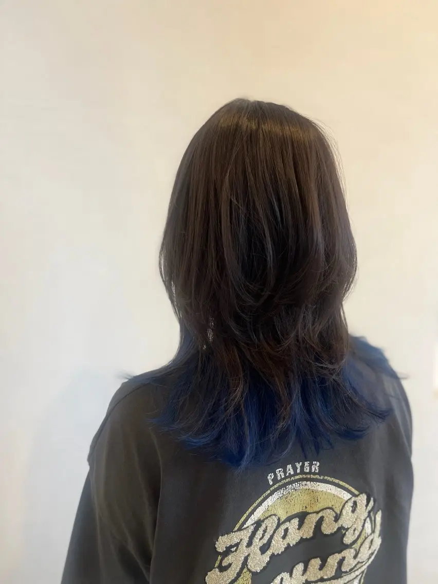 カラー アトリエファゴ Noaのヘアスタイル
