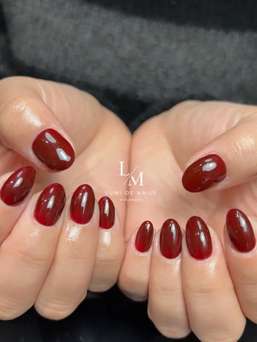 ネイル グラデーション ラメ(グリッター) マグネットネイル ミラーネイル ニュアンスネイル ハンドネイル Lumi de nailsのネイルデザイン