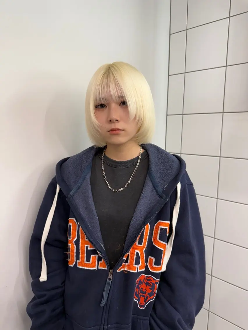 ミディアム カラー ブロンド ホワイトブロンド ヘアカラー 【🥀履歴修正🥀】 ハイトーン職人/拓真のヘアスタイル