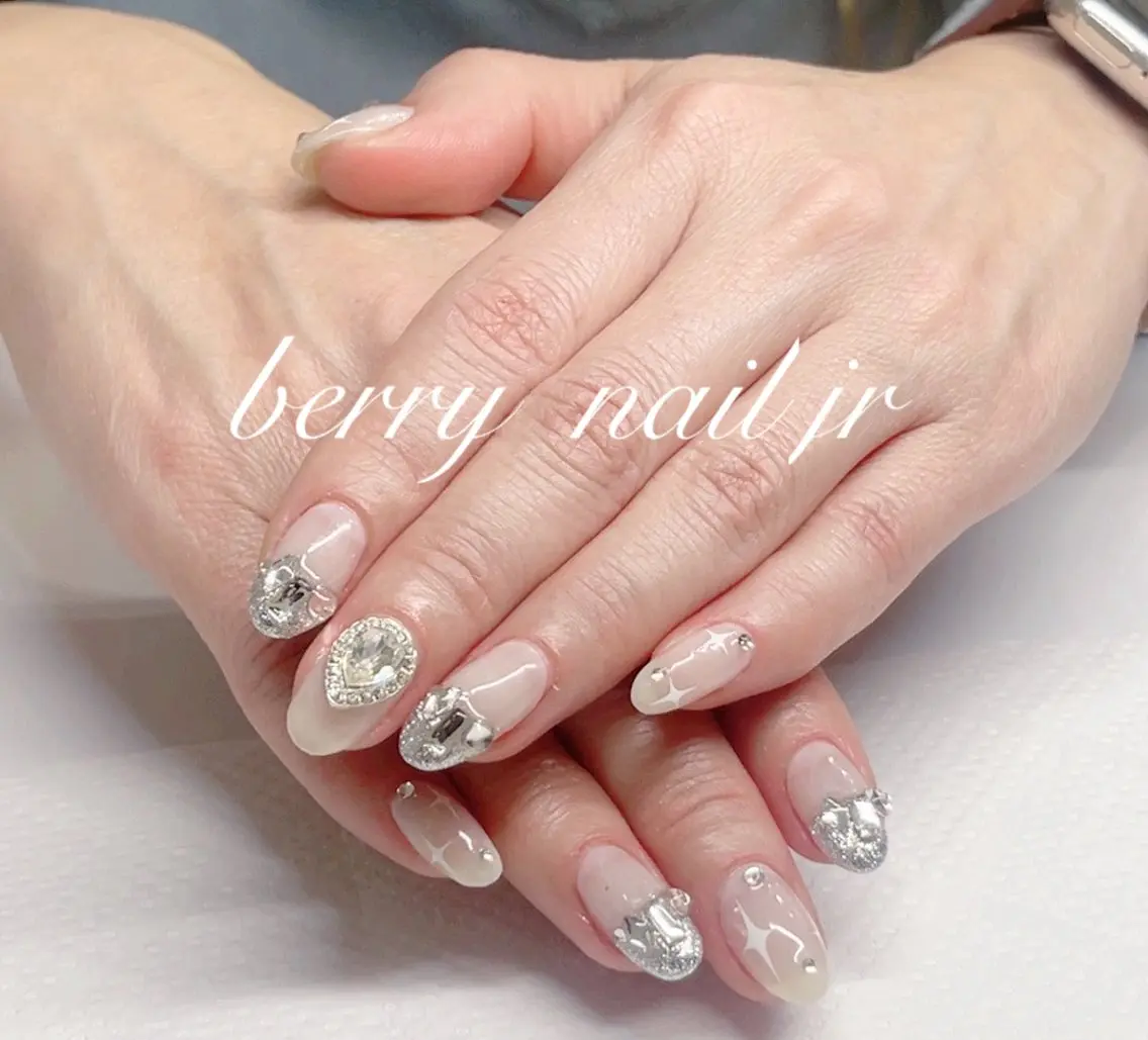 ネイル ハンドネイル berry nail jrネイリストのネイルデザイン
