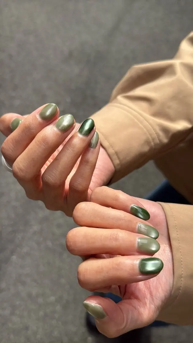 ネイル フラッシュネイル フラッシュマグ フットネイル フレンチネイル 韓国ネイル ハンドネイル SAKU nail 作島茜のネイルデザイン