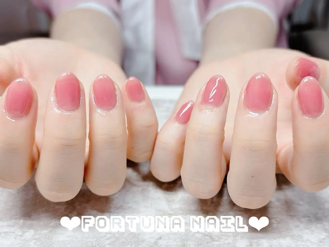 ネイル Nail •Head スパFortunaのネイルデザイン