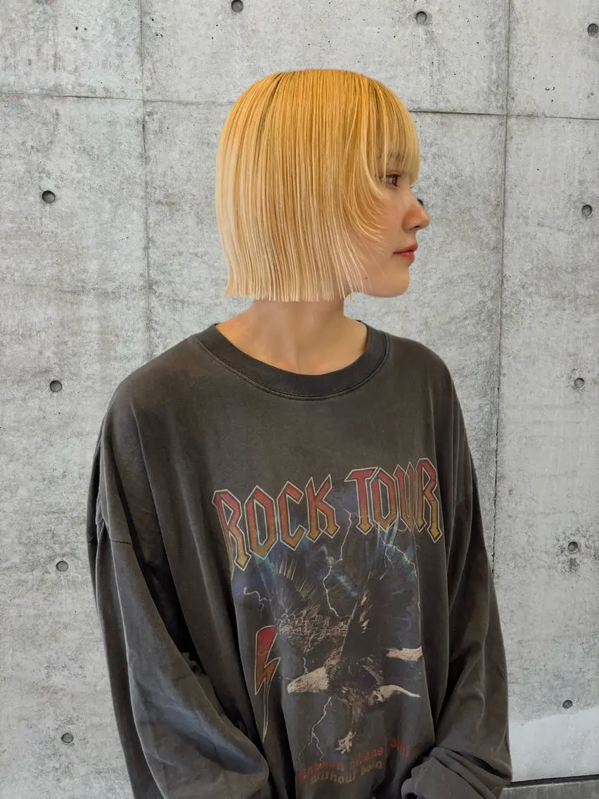ミディアム カラー カット トリートメント 縮毛矯正ボブ&顔まわ レイヤー♡TOMOEのヘアスタイル