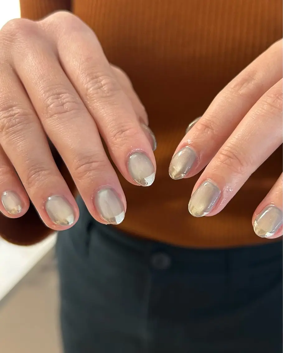 ネイル フレンチネイル ミラーネイル nail salon mynteのネイルデザイン