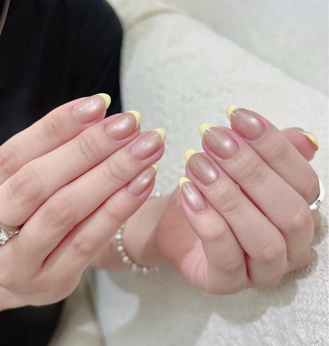 ネイル アートネイル チークネイル 氷ネイル・うるうるネイル 韓国ネイル マグネットネイル ハンドネイル NAILS168 新大久保店のネイルデザイン