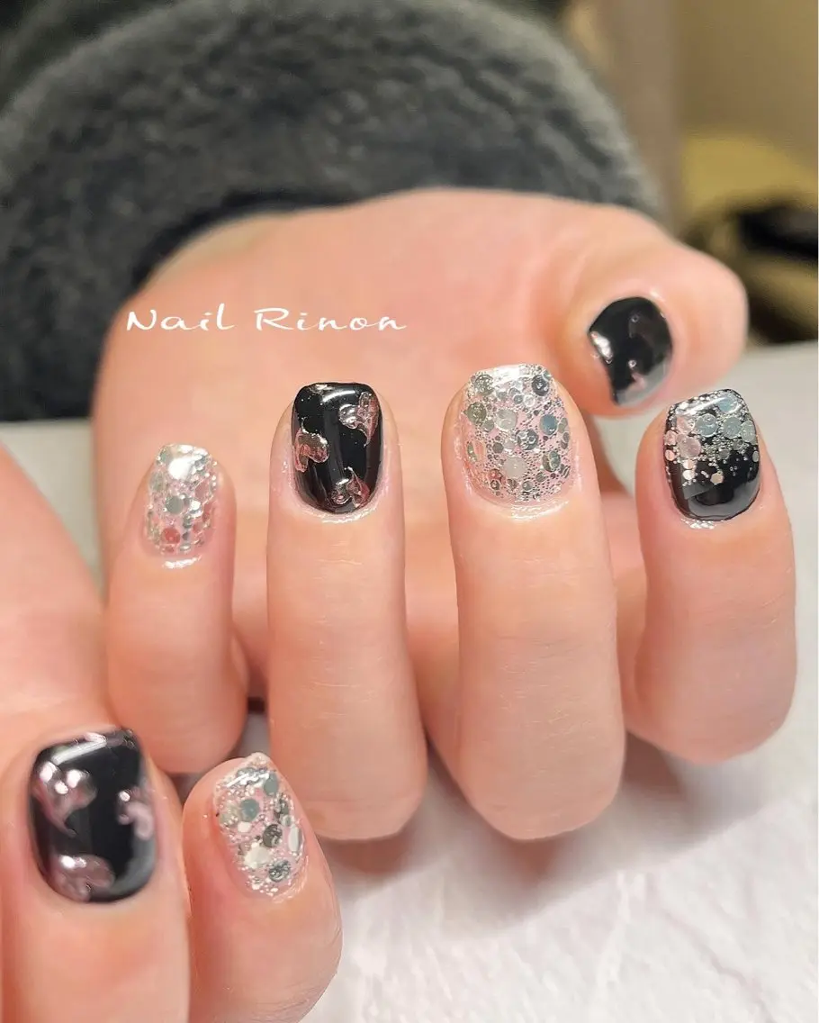 ネイル ハート ミラーネイル ハンドネイル Nail Rinonのネイルデザイン