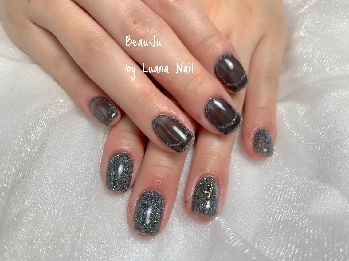 ネイル フラッシュネイル ラメ(グリッター) ハンドネイル BeauJu by Luana Nailのネイルデザイン