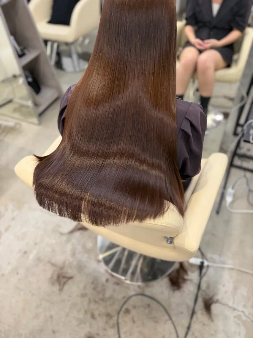 セミロング カラー トリートメント カット トリートメント 柔らかくしなやかな 髪質改善　テラサカのヘアスタイル