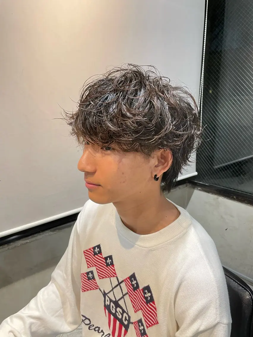 ショート パーマ メンズ カット パーマ トリートメント ヘッドスパ ヘアセット 美髪/透明感/レイヤ ーTATSUKI☘️のヘアスタイル