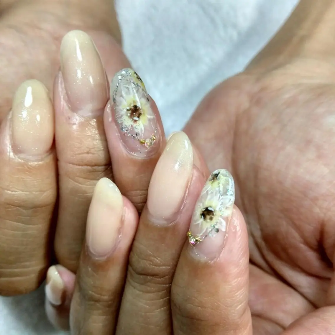 ネイル ハンドネイル 柴崎 美幸のネイルデザイン