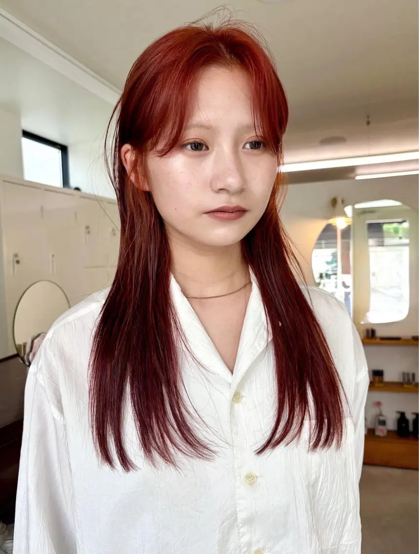 カラー ブリーチ オレンジ ヘアカラー hana. /ロングカットモデルのヘアスタイル