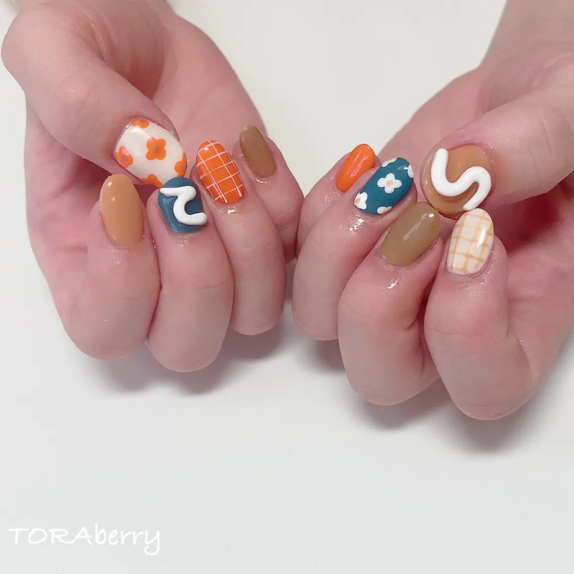 ネイル ハンドネイル ネイリスト なつみのネイルデザイン