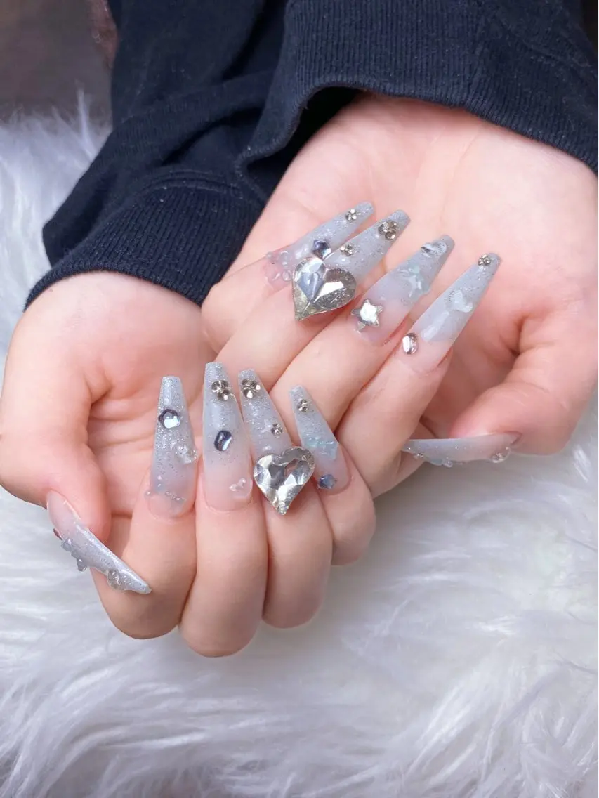 10本チップ長さ出し＋アート・パーツ無制限　[持ち込みデザインOK]の写真