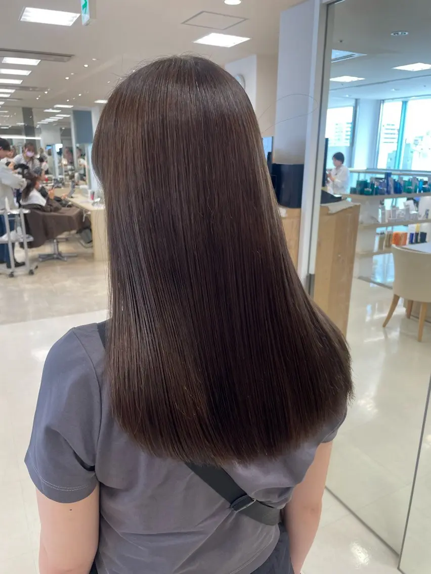 セミロング カラー ヘアカラー トリートメント kenje luscaのヘアスタイル