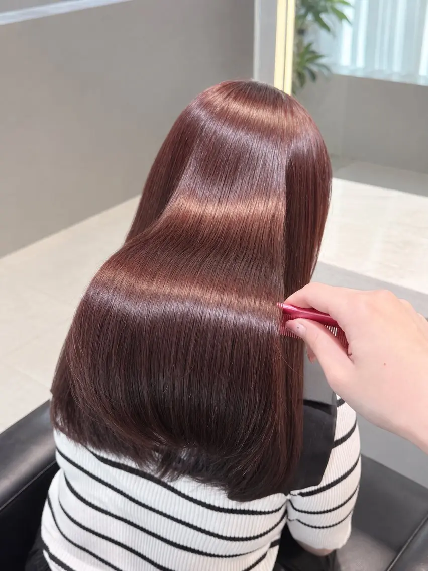 セミロング ピンクラベンダー 髪質改善 ヘアカラー トリートメント 髪質改善ストレート/ ダブルカラー/くるみのヘアスタイル