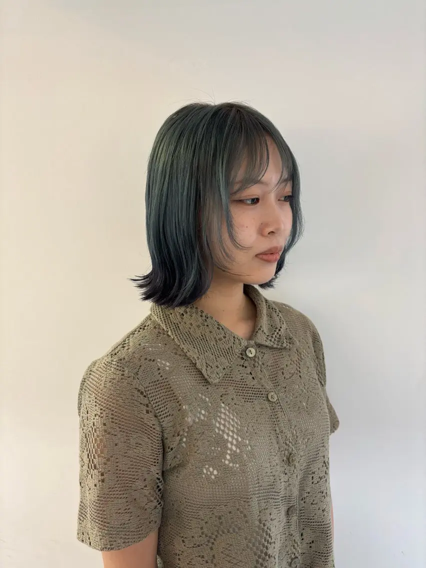 ショート カラー デザインカラー カット ヘアカラー 小嶋 咲輝のヘアスタイル