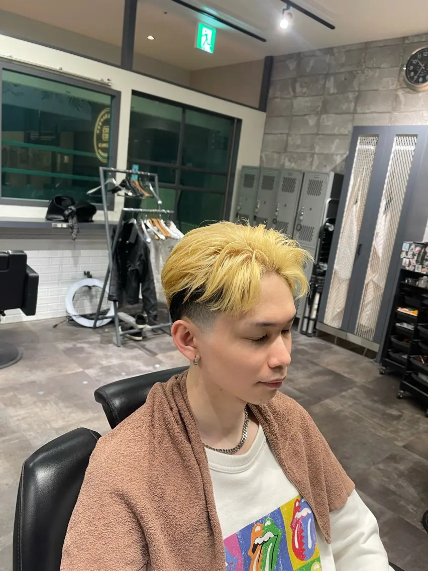 ミディアム 吉岡 剛のヘアスタイル