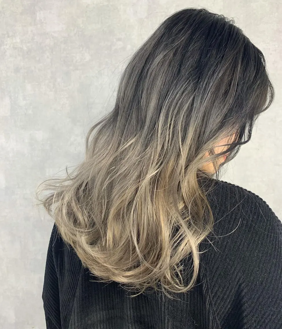 【初回の方限定❤︎】グラデーションカラー(毛先ブリーチ込)+カット+2STEPトリートメントの写真