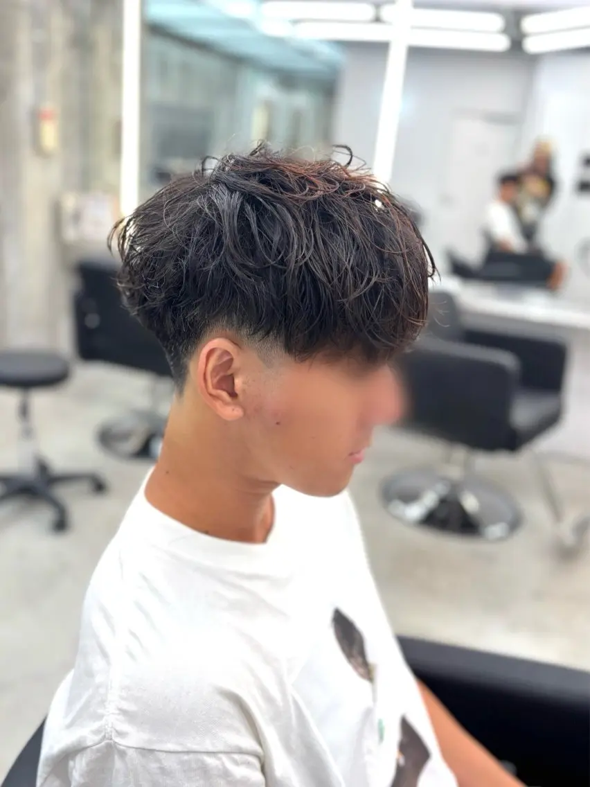 パーマ メンズ カット パーマ 山田 瑛司のヘアスタイル