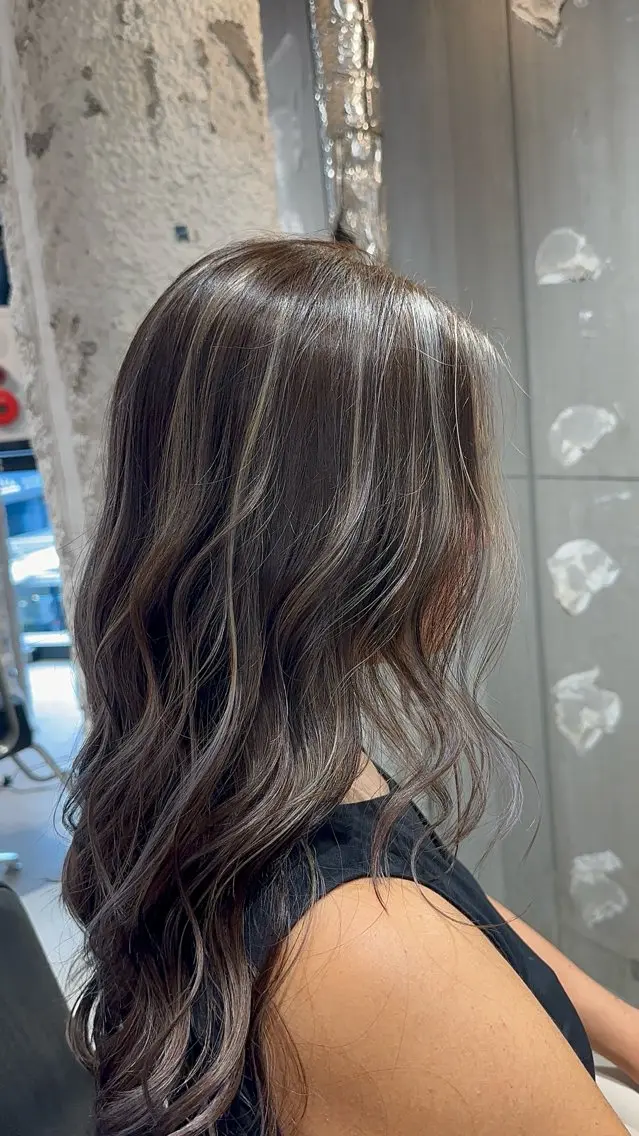 ロング カラー ヘアアレンジ カット ヘアカラー トリートメント 久米 治仁のヘアスタイル