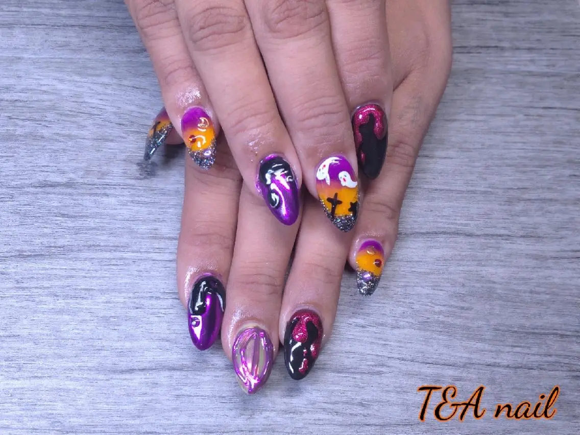 セミロング ネイル ハロウィン 長さ出し ジェルネイル ハロウィン ニュアンスネイル T&A nailのネイルデザイン