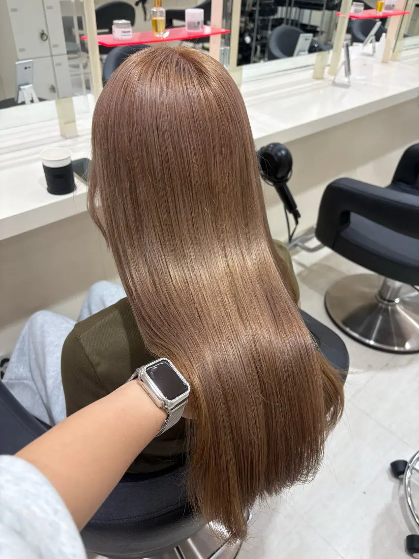 セミロング カラー ヘアアレンジ ヘアカラー 💟RINNA 艶カラー💟のヘアスタイル