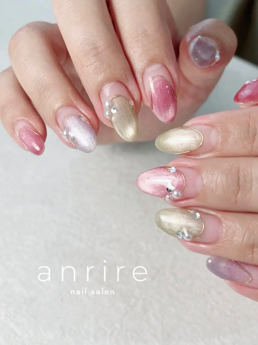 ネイル フレンチネイル ジェルネイル キラキラネイル マグネットネイル マグネットフレンチ ハンドネイル nailsalon anrireのネイルデザイン