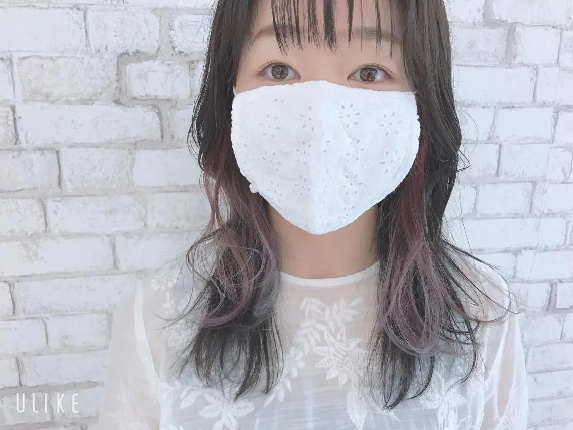 セミロング ラベンダーベージュ 髪質改善カラー 清利あやなのヘアスタイル