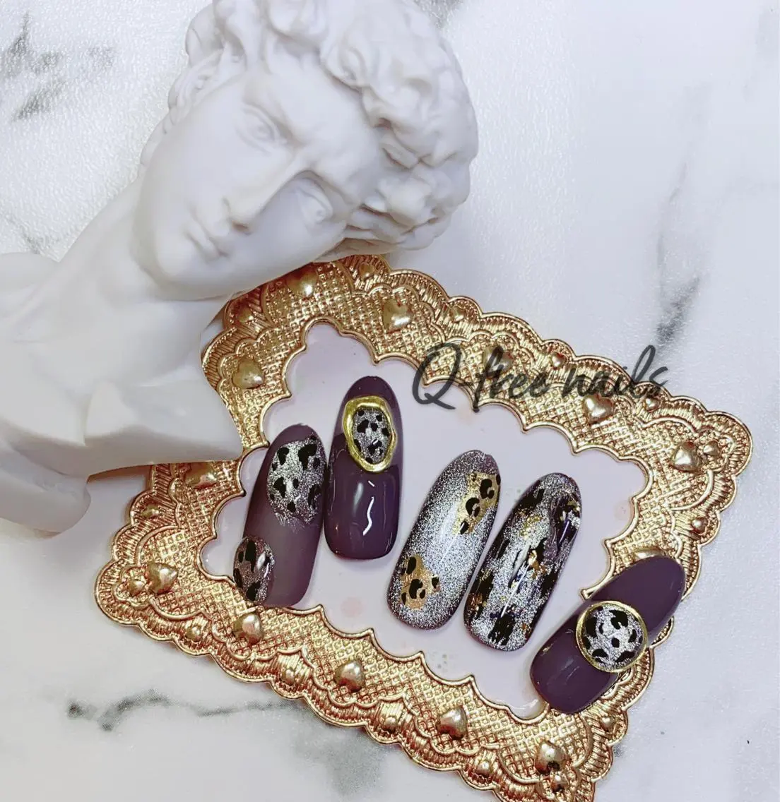 ロング カラー ネイル アートネイル マグネットネイル マットネイル Q Free nailsのネイルデザイン
