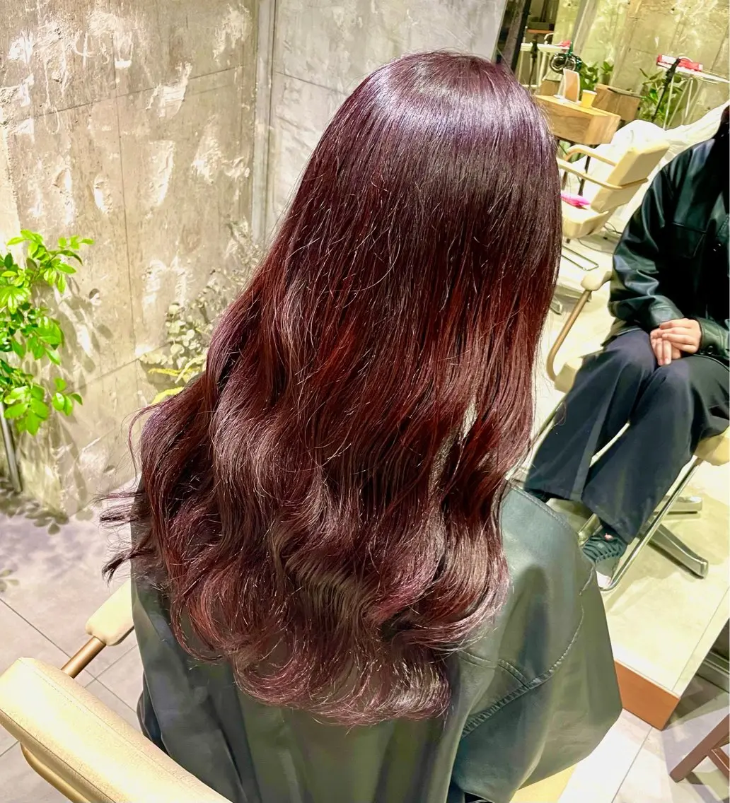 セミロング カラー 相宮 優羽のヘアスタイル