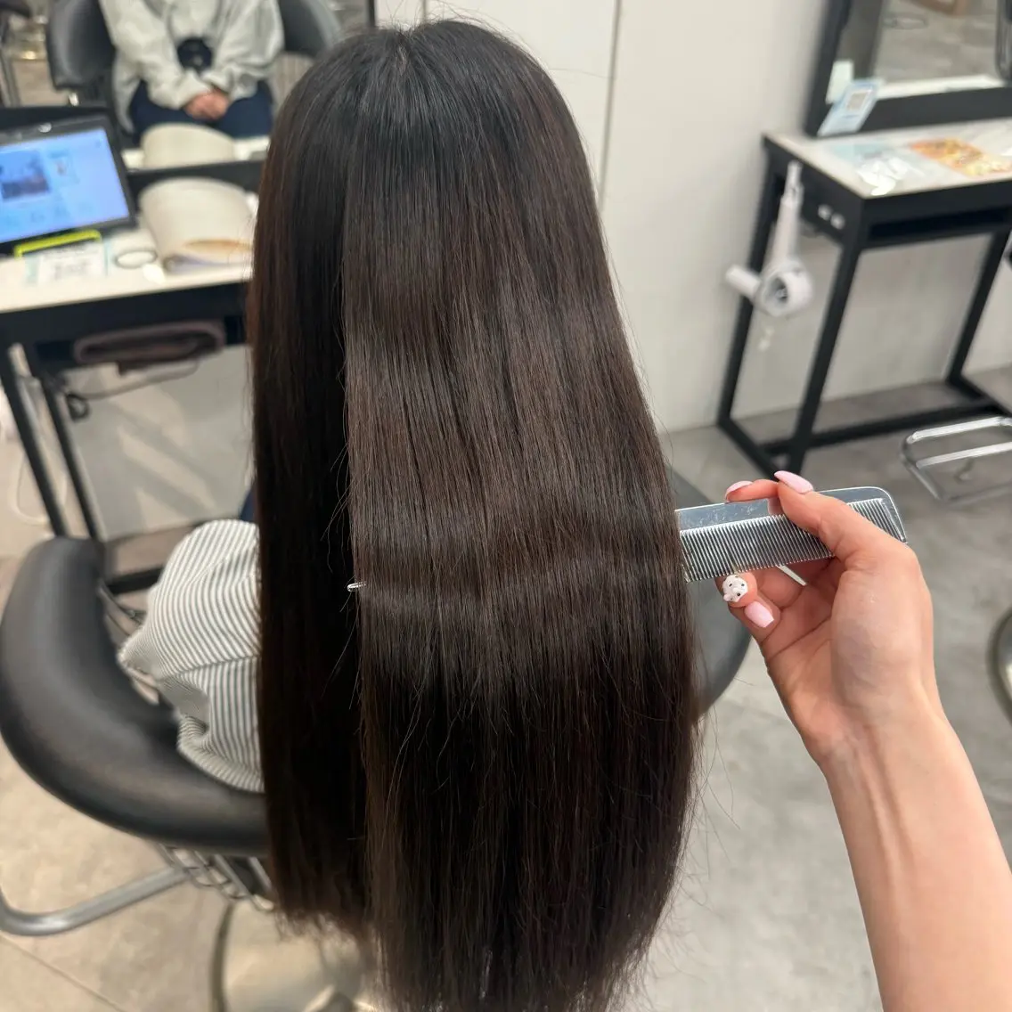 ロング 縮毛矯正 トリートメント 🎀 艶カラー 🎀SAEのヘアスタイル