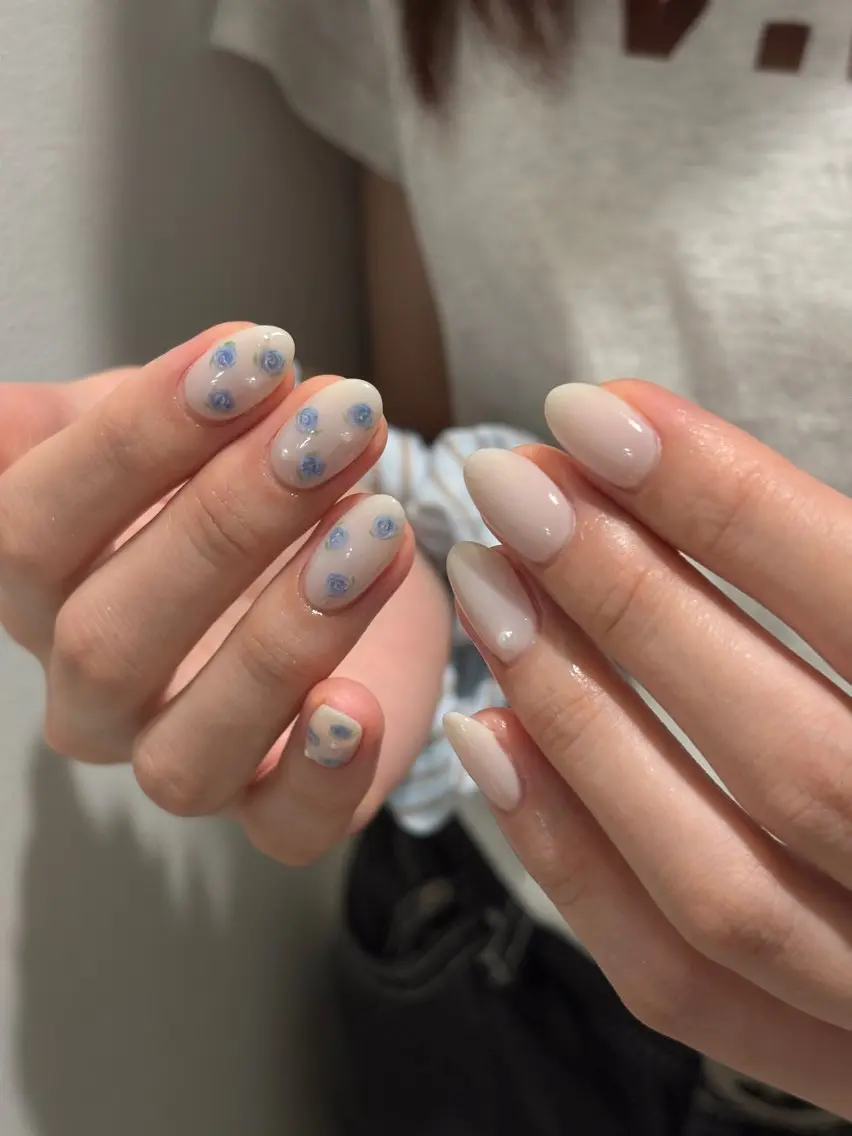 ネイル ハンドネイル h i n a 🪽のネイルデザイン