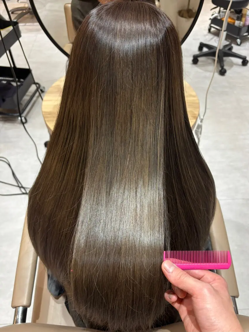 ロング 髪質改善 カット ヘアカラー トリートメント 京都駅/透明感カラー /髪質改善/岩崎拓郎のヘアスタイル