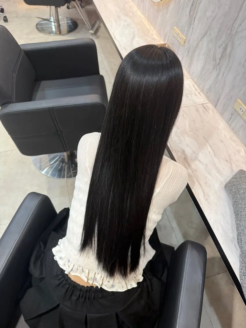 ロング ヘアカラー ゆりあ☆彡 Lapisのヘアスタイル