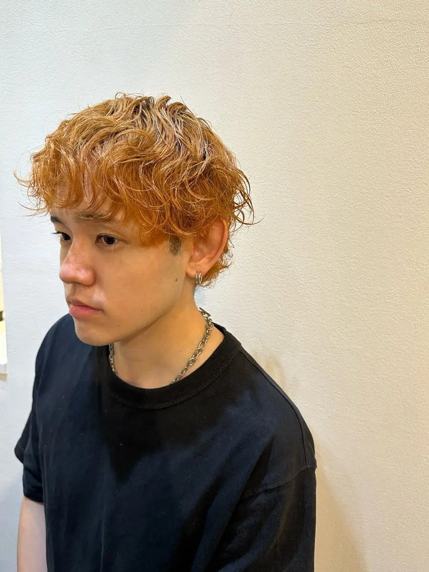 カラー メンズ メンズブリーチ ブリーチ オレンジ 縮毛矯正/ ✨艶髪/芦川優磨のヘアスタイル