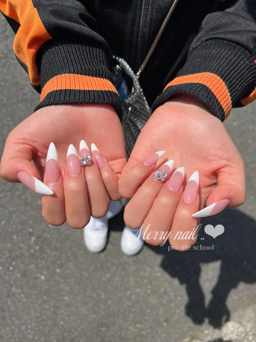 ネイル Merry nail ..❤︎のネイルデザイン