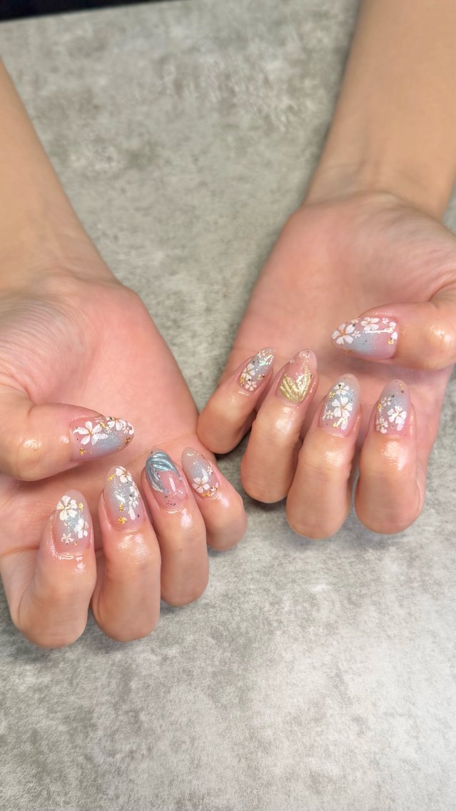 ネイル shino🌟 痛ネイルのネイルデザイン