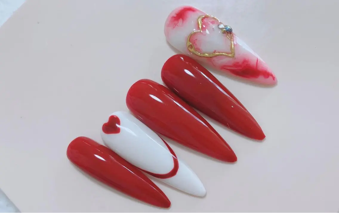 ネイル HandSnail 座間ネイルサロンのネイルデザイン