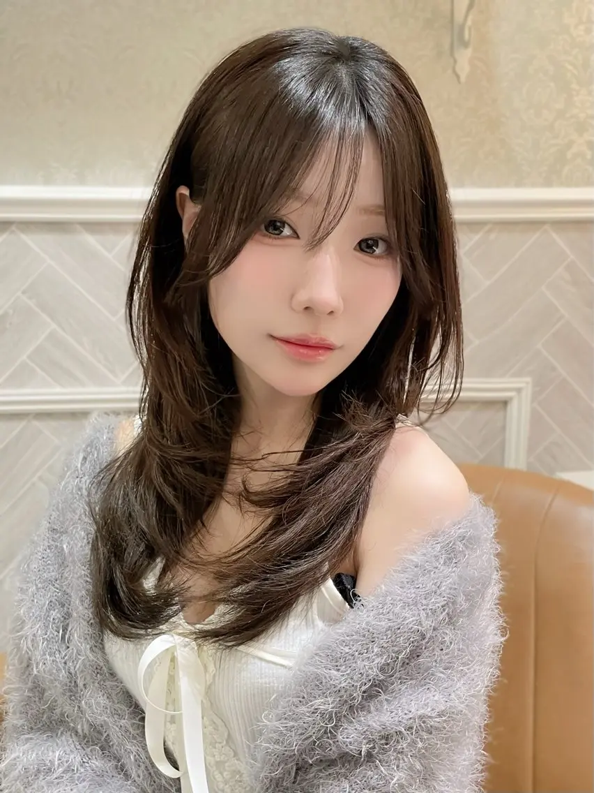 ロング 髪質改善 韓国風ヘア レイヤーカット ロング 縮毛矯正 カット ヘアカラー 縮毛矯正 トリートメント 美髪縮毛矯正🩶 髪質改善/Shinaのヘアスタイル
