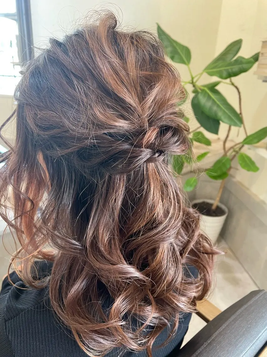 ヘアアレンジ ハーフアップ Suzuki Bearのヘアスタイル