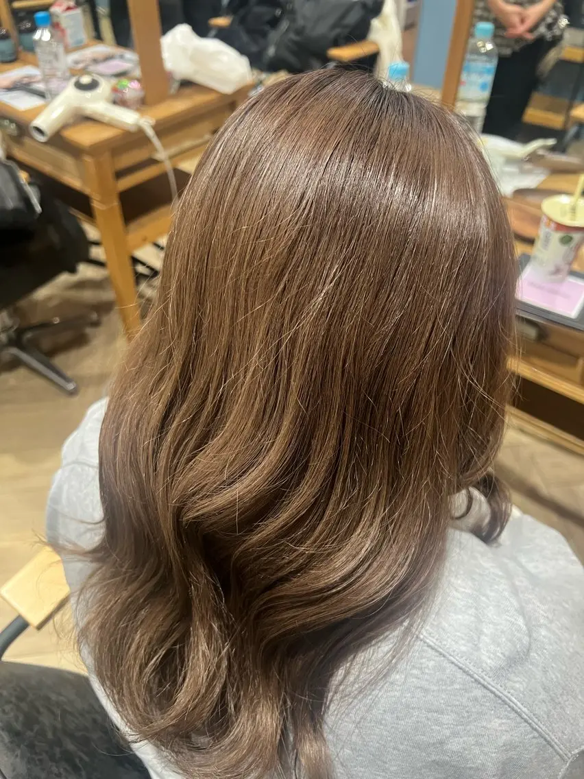セミロング カラー 🖤レイヤー/ ゆい🖤のヘアスタイル