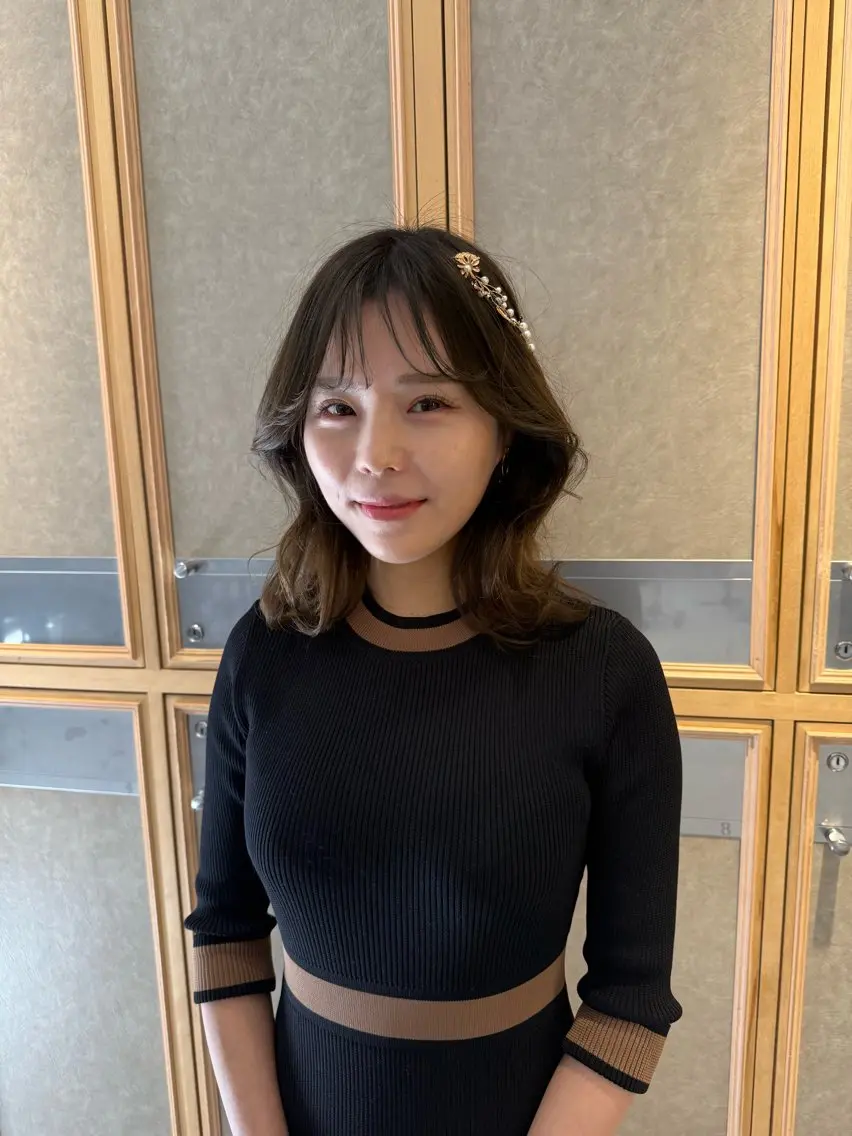 セミロング カラー ヘアアレンジ ヘアセット 艶髪/ボブモデル 募集🫧terukaのヘアスタイル