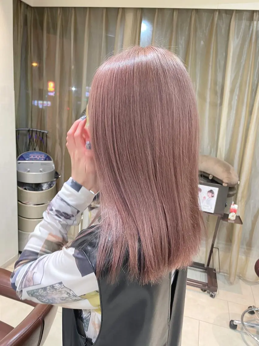 ⚠︎ハイトーン限定⚠︎光色イルミナダブルカラー+カットの写真