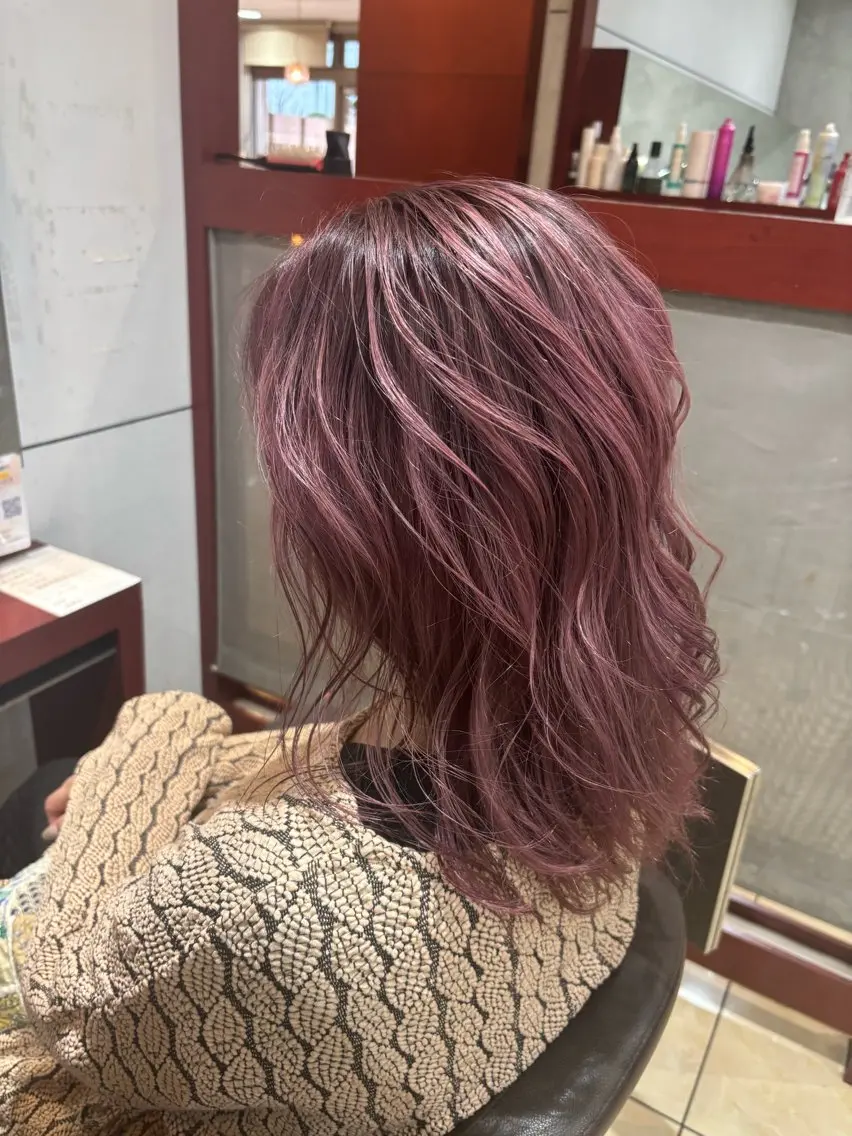 セミロング カラー ヘアカラー 坂本 優輝のヘアスタイル