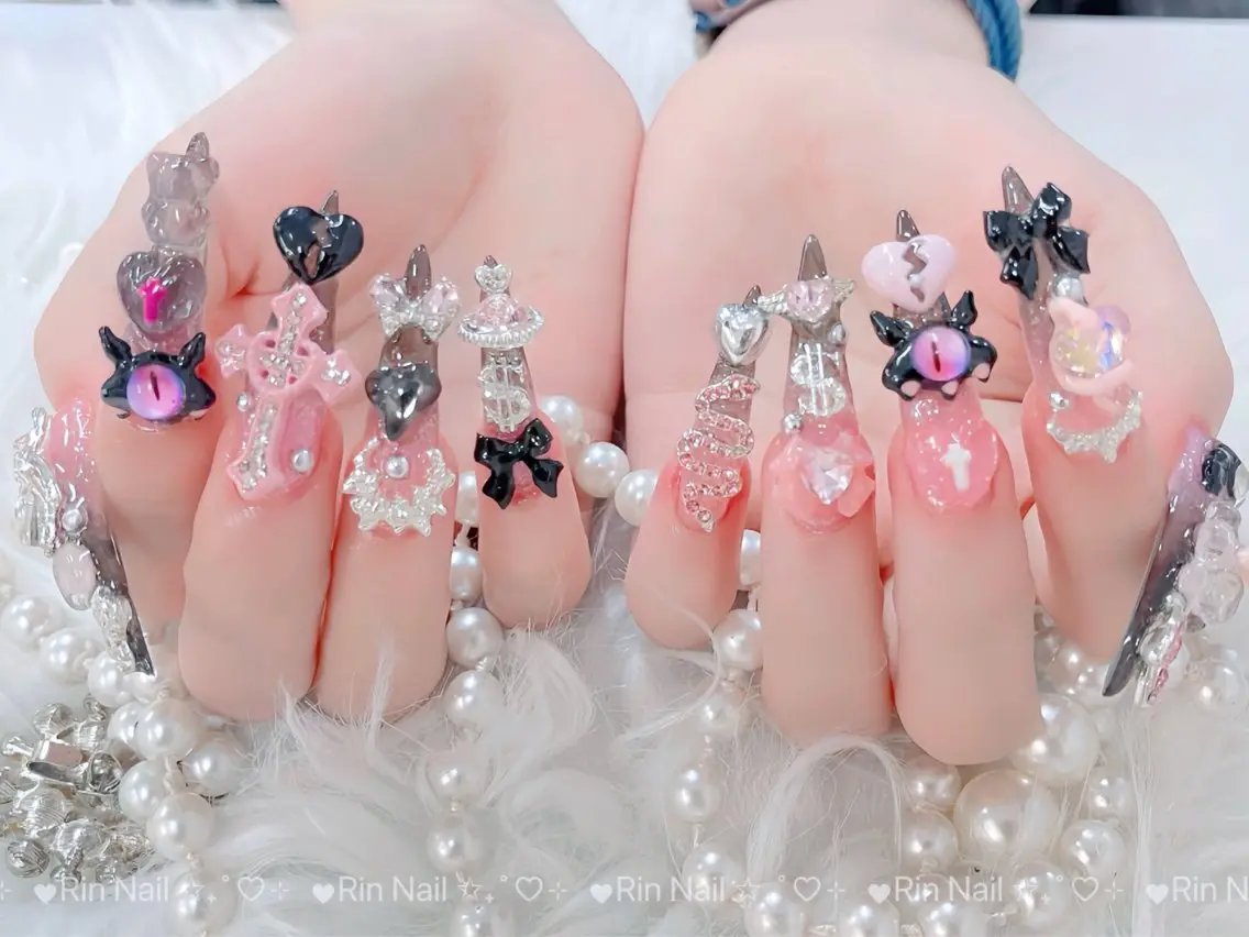 ネイル ブルー ジェルネイル ガーリー グラデーション グリーン ハンドネイル Rin Nail 新大久保店のネイルデザイン