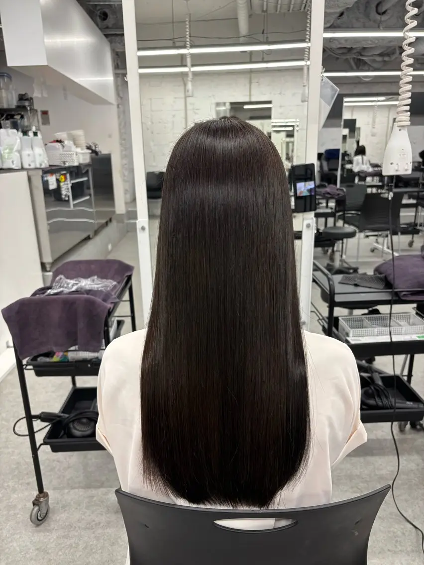 カラー 韓国レイヤー透明感 艶カラー美髪縮毛矯正のヘアスタイル