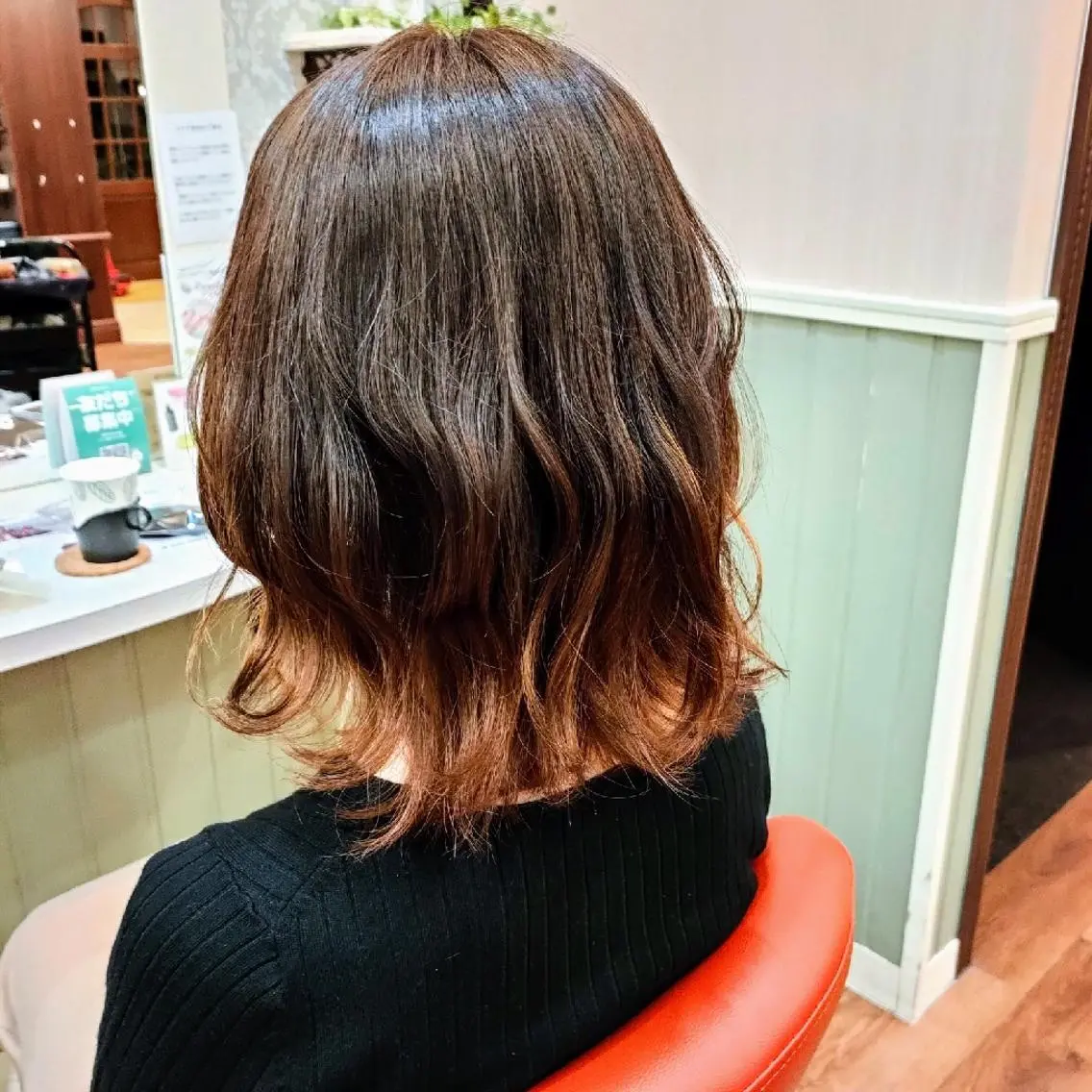 ミディアム カラー グラデーションカラー R hair🧡 伊藤美和🤎のヘアスタイル